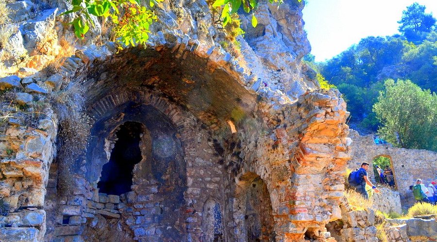 Afkule Manastırı’nda Mutlaka Görmeniz Gerekenler 