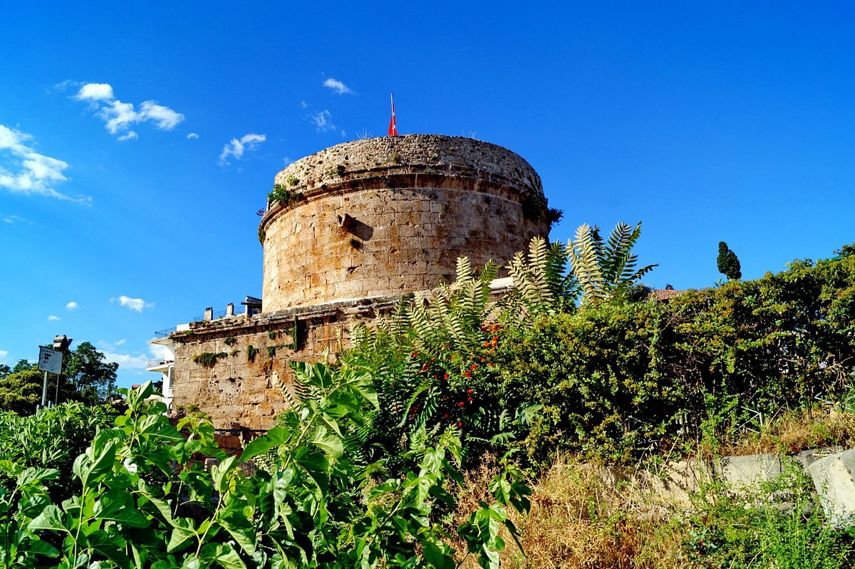 Antalya Hıdırlık Kulesi