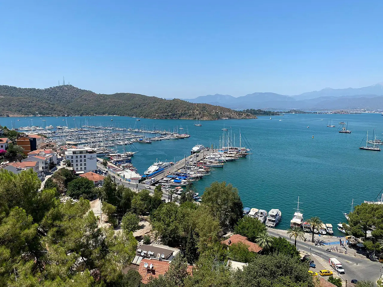 Fethiye Kalesi Aşıklar Tepesi: Romantik Çiftlerin Rotası