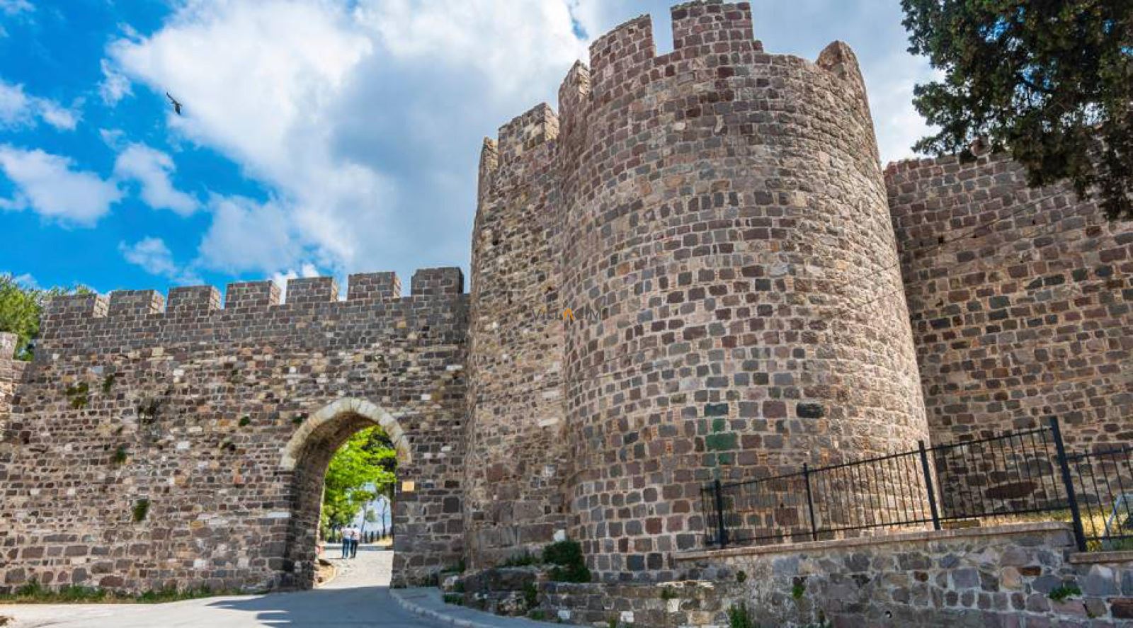 KadifeKale 