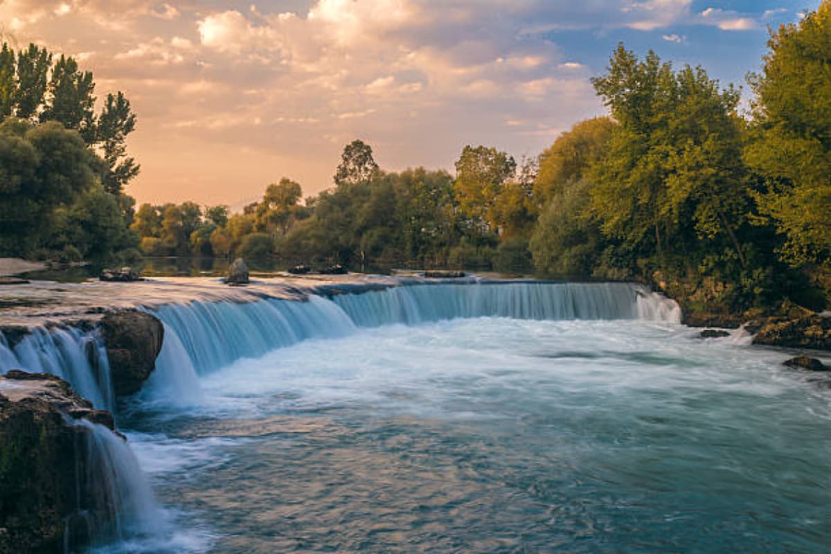 Manavgat Şelalesi Nerededir