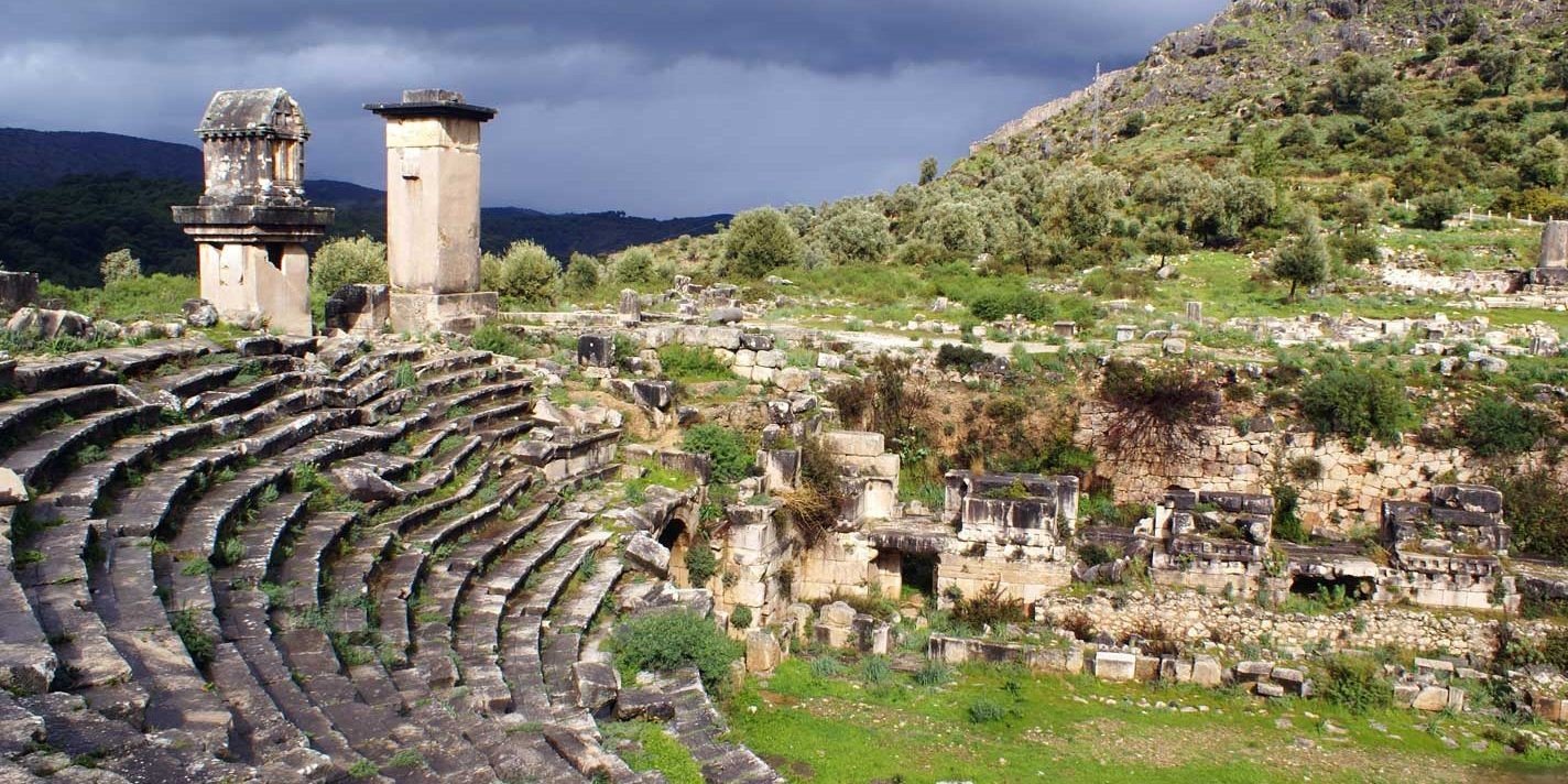 Fethiye Pınara Antik Kenti Gezilecek Yerler