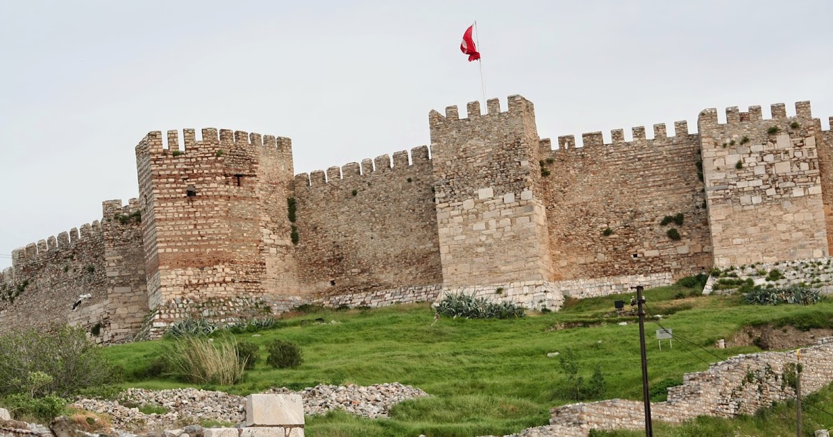 Selçuk Kalesi