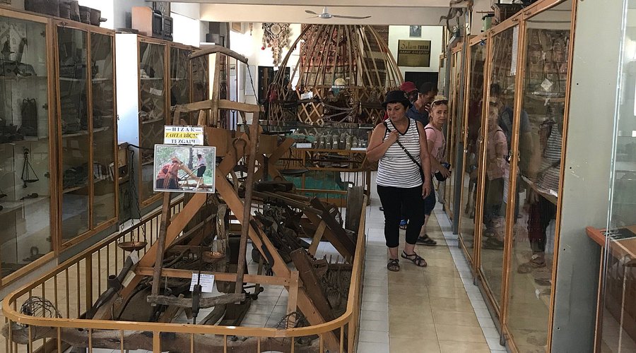 Tahta Kuşlar Etnografya Galerisi 